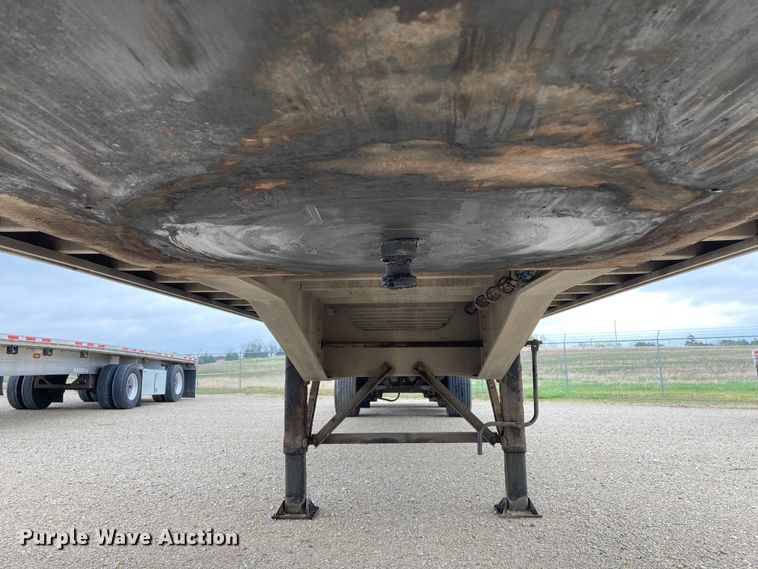 image for item HN9857 2013 Transcraft Benson AF53102-2-524  flatbed trailer