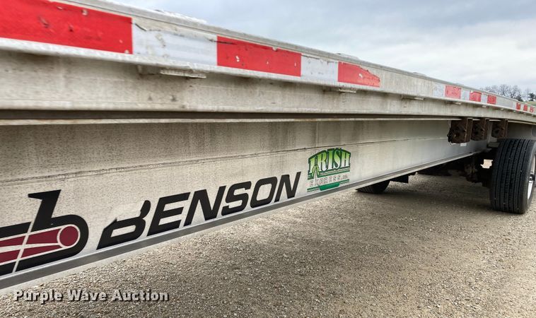 image for item HN9857 2013 Transcraft Benson AF53102-2-524  flatbed trailer