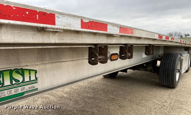 image for item HN9857 2013 Transcraft Benson AF53102-2-524  flatbed trailer