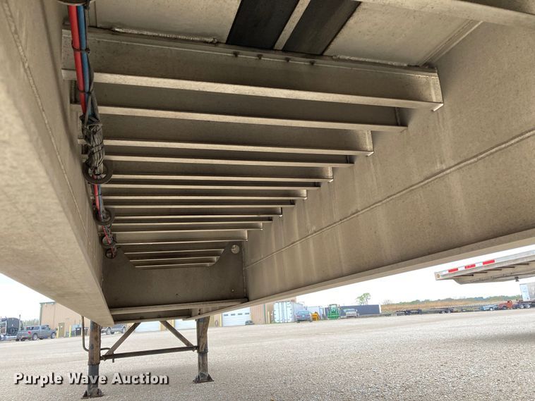 image for item HN9857 2013 Transcraft Benson AF53102-2-524  flatbed trailer