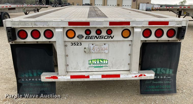 image for item HN9857 2013 Transcraft Benson AF53102-2-524  flatbed trailer
