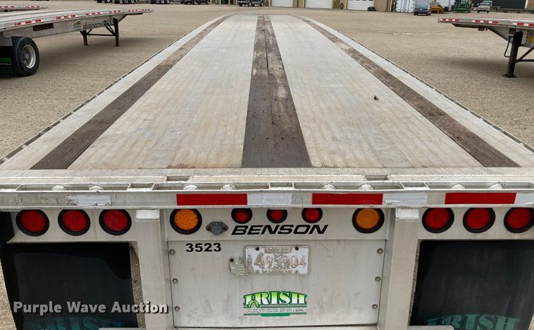 image for item HN9857 2013 Transcraft Benson AF53102-2-524  flatbed trailer