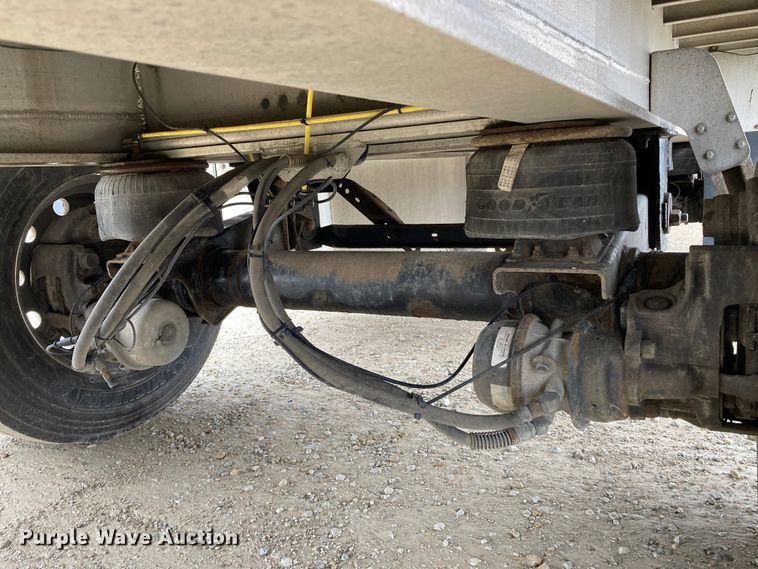 image for item HN9857 2013 Transcraft Benson AF53102-2-524  flatbed trailer