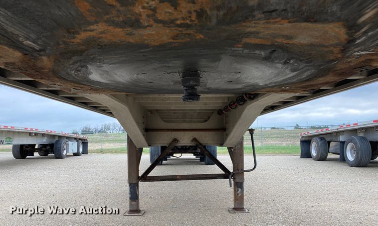 image for item HN9858 2013 Transcraft Benson AF53102-2-524  flatbed trailer