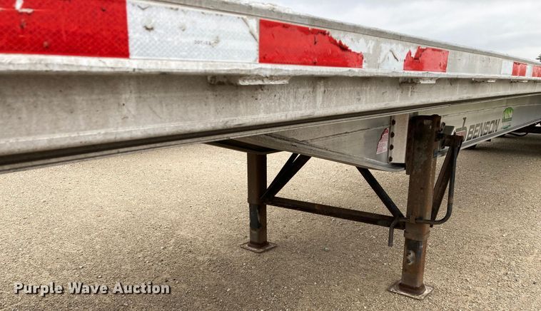 image for item HN9858 2013 Transcraft Benson AF53102-2-524  flatbed trailer