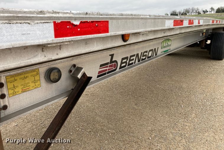 image for item HN9858 2013 Transcraft Benson AF53102-2-524  flatbed trailer