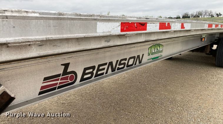 image for item HN9858 2013 Transcraft Benson AF53102-2-524  flatbed trailer