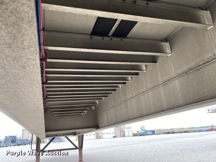 image for item HN9858 2013 Transcraft Benson AF53102-2-524  flatbed trailer