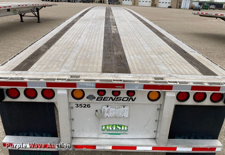 image for item HN9858 2013 Transcraft Benson AF53102-2-524  flatbed trailer