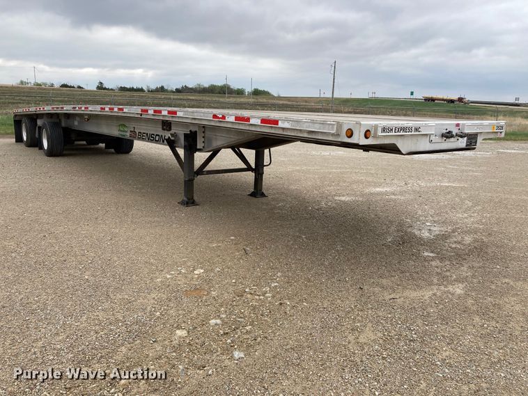 image for item HN9859 2013 Transcraft Benson AF53102-2-524  flatbed trailer