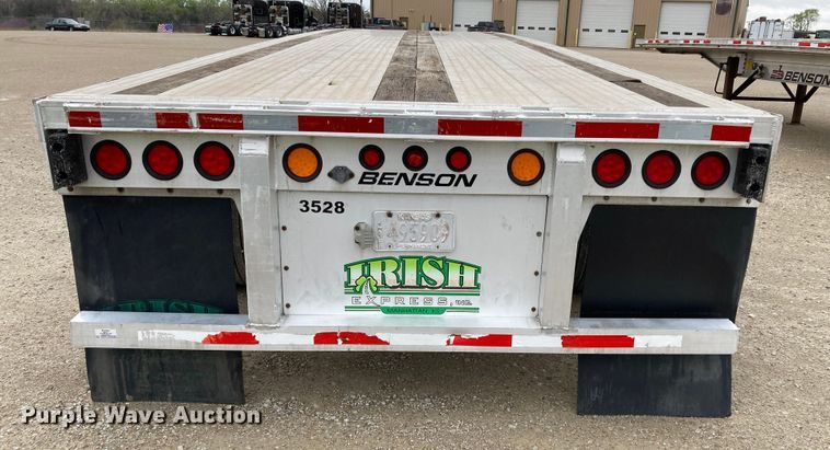 image for item HN9859 2013 Transcraft Benson AF53102-2-524  flatbed trailer