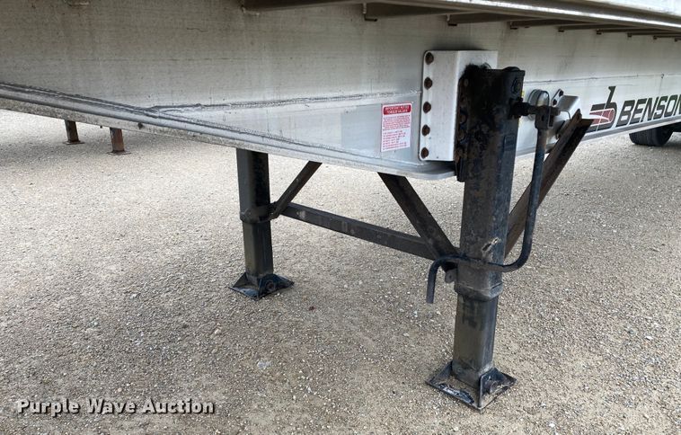 image for item HN9859 2013 Transcraft Benson AF53102-2-524  flatbed trailer