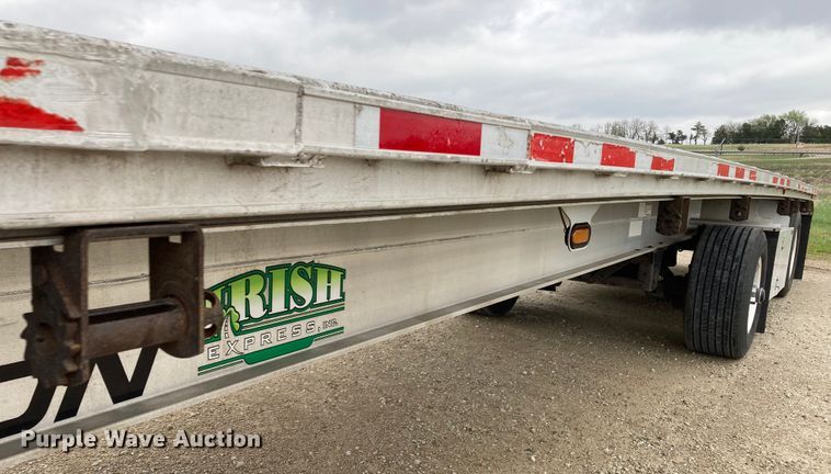 image for item HN9859 2013 Transcraft Benson AF53102-2-524  flatbed trailer