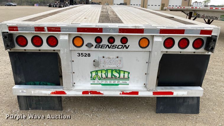 image for item HN9859 2013 Transcraft Benson AF53102-2-524  flatbed trailer