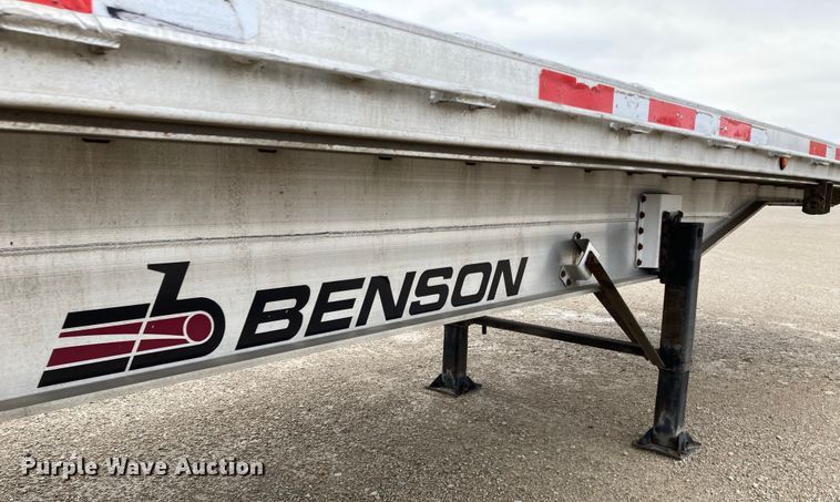 image for item HN9859 2013 Transcraft Benson AF53102-2-524  flatbed trailer