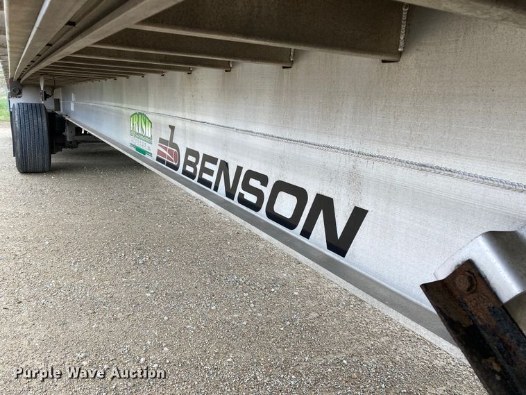 image for item HN9859 2013 Transcraft Benson AF53102-2-524  flatbed trailer