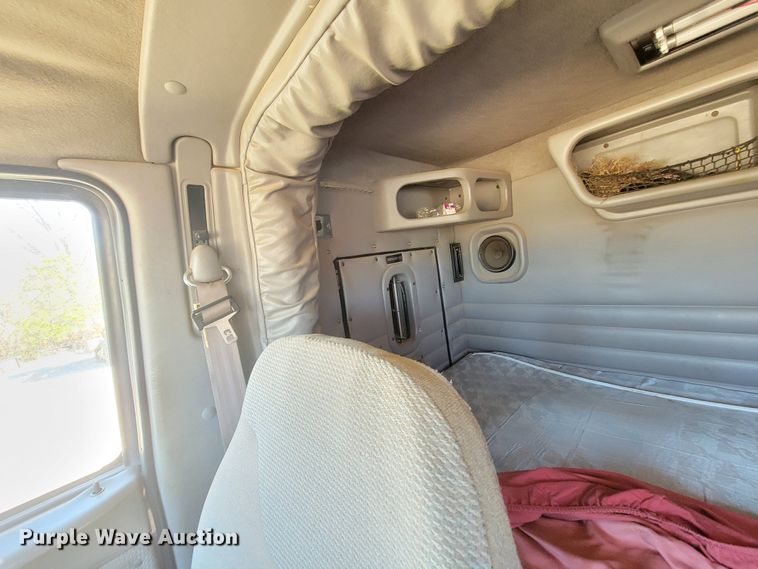 image for item HP9728 2000 Sterling A-Line  semi truck