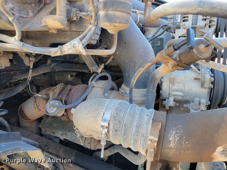 image for item HP9728 2000 Sterling A-Line  semi truck