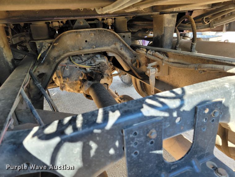 image for item HP9728 2000 Sterling A-Line  semi truck