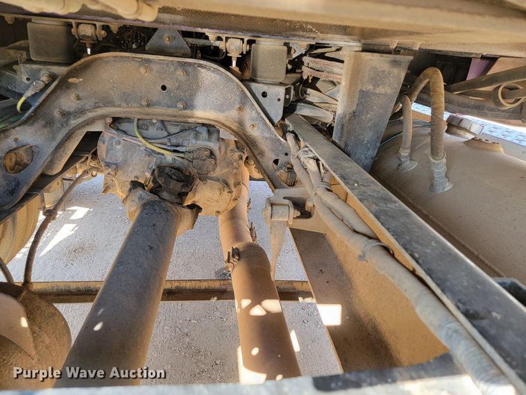 image for item HP9728 2000 Sterling A-Line  semi truck