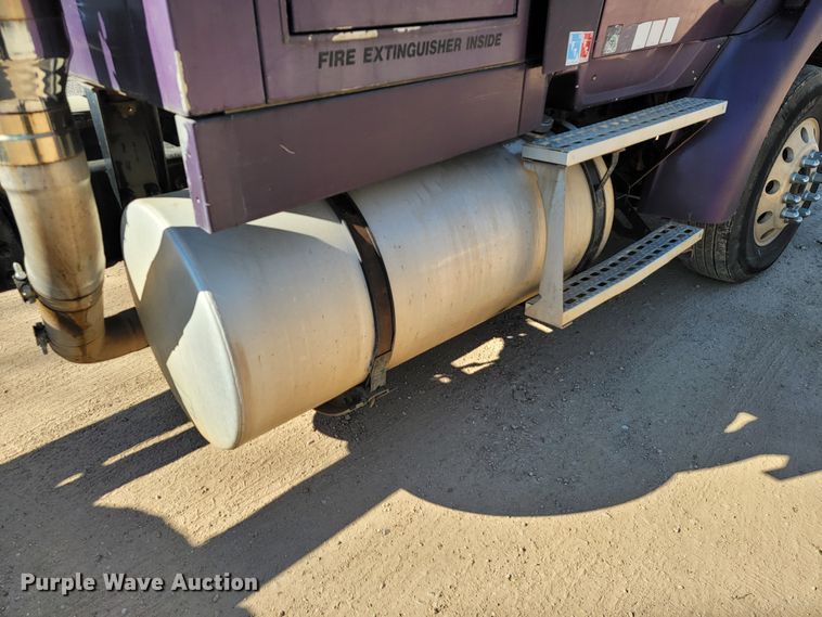 image for item HP9728 2000 Sterling A-Line  semi truck