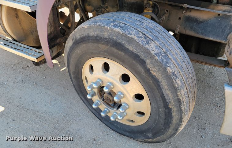 image for item HP9728 2000 Sterling A-Line  semi truck