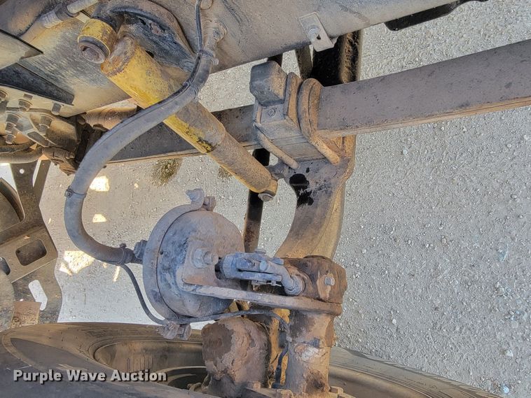 image for item HP9728 2000 Sterling A-Line  semi truck