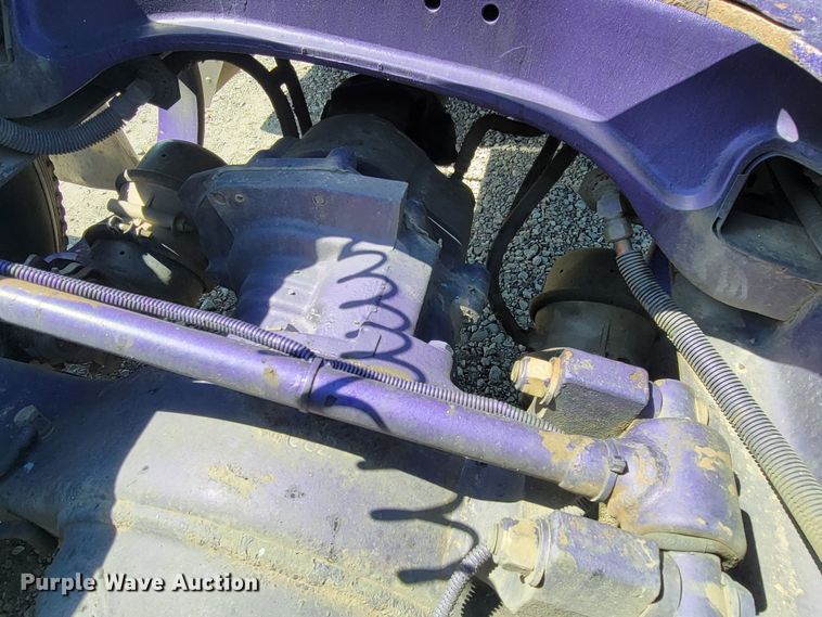 image for item HP9736 2015 Kenworth T660  semi truck