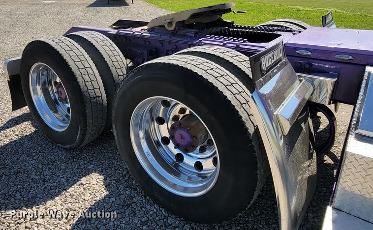 image for item HP9736 2015 Kenworth T660  semi truck