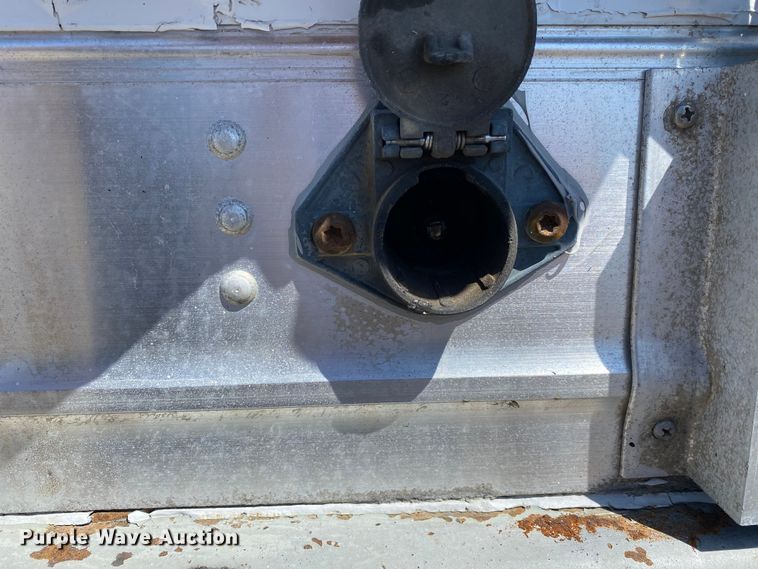 image for item KB9473 2005 Great Dane 7411TP-SA  dry van trailer