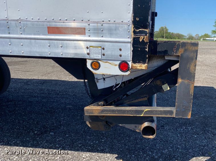 image for item KB9473 2005 Great Dane 7411TP-SA  dry van trailer