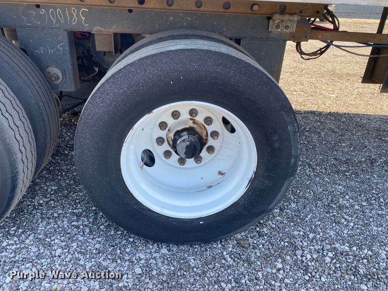 image for item KB9473 2005 Great Dane 7411TP-SA  dry van trailer