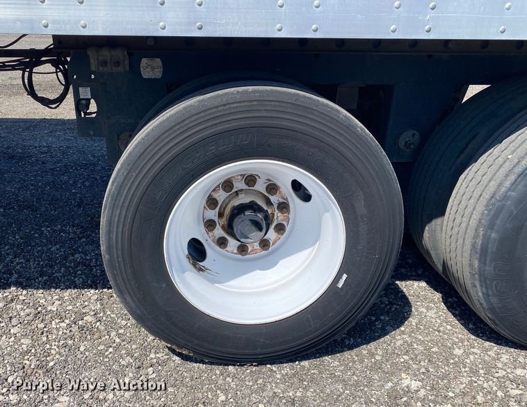 image for item KB9473 2005 Great Dane 7411TP-SA  dry van trailer