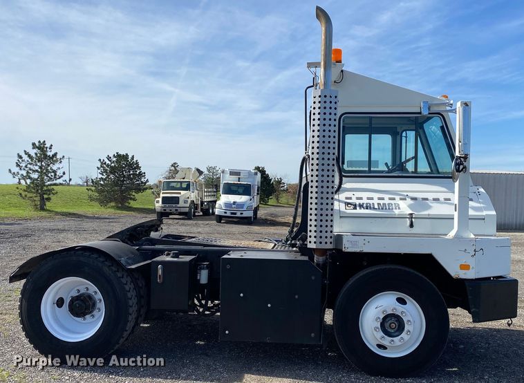 image for item KB9493 2012 Kalmar 4x2  yard truck