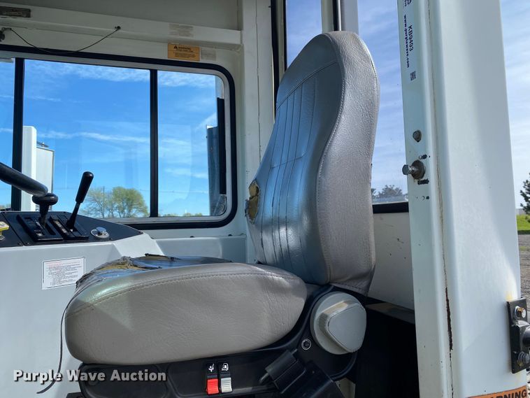 image for item KB9493 2012 Kalmar 4x2  yard truck