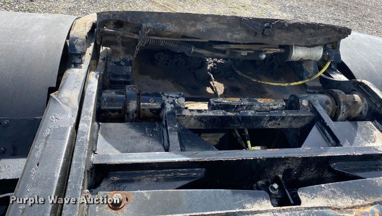 image for item KB9493 2012 Kalmar 4x2  yard truck