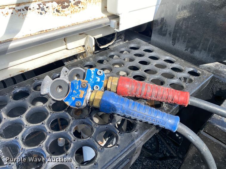 image for item KB9493 2012 Kalmar 4x2  yard truck