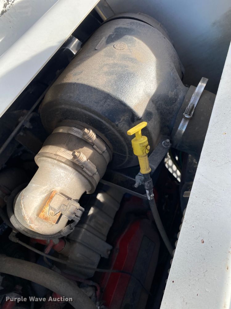 image for item KB9493 2012 Kalmar 4x2  yard truck