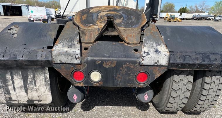 image for item KB9493 2012 Kalmar 4x2  yard truck