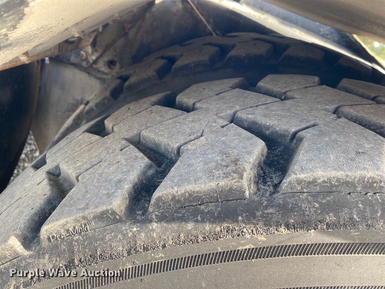 image for item KB9493 2012 Kalmar 4x2  yard truck