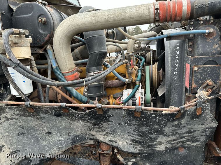 image for item KU9930 1990 International 8300  dump truck