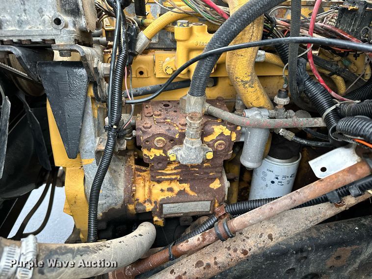 image for item KU9930 1990 International 8300  dump truck