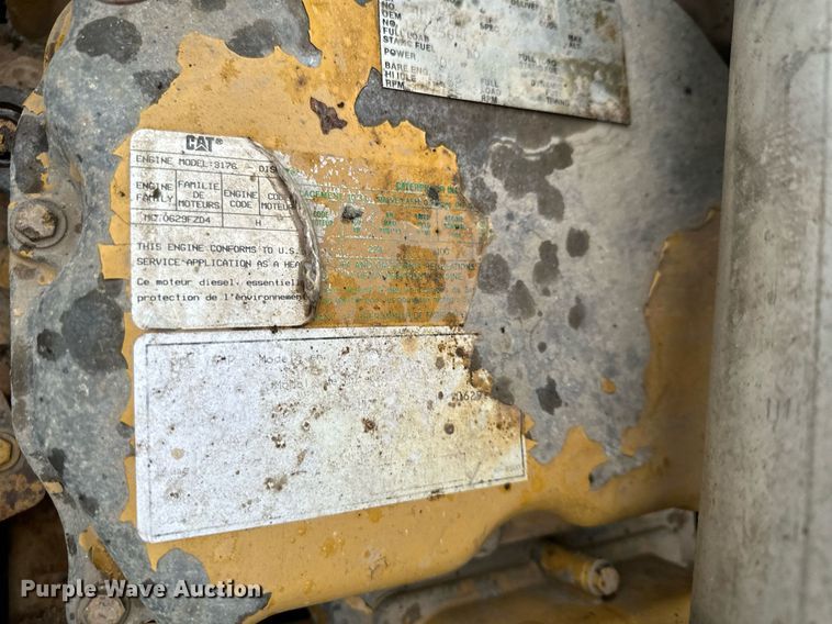 image for item KU9930 1990 International 8300  dump truck