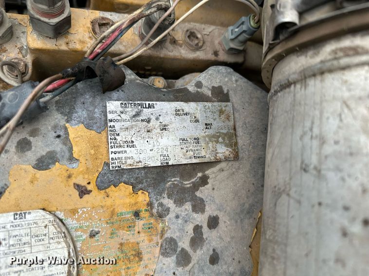 image for item KU9930 1990 International 8300  dump truck