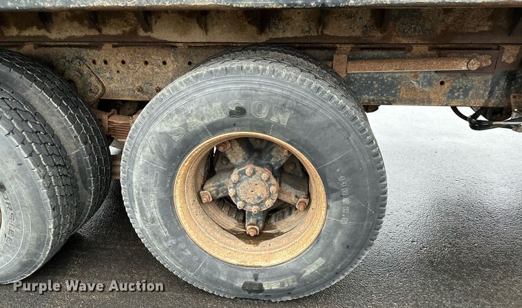 image for item KU9930 1990 International 8300  dump truck