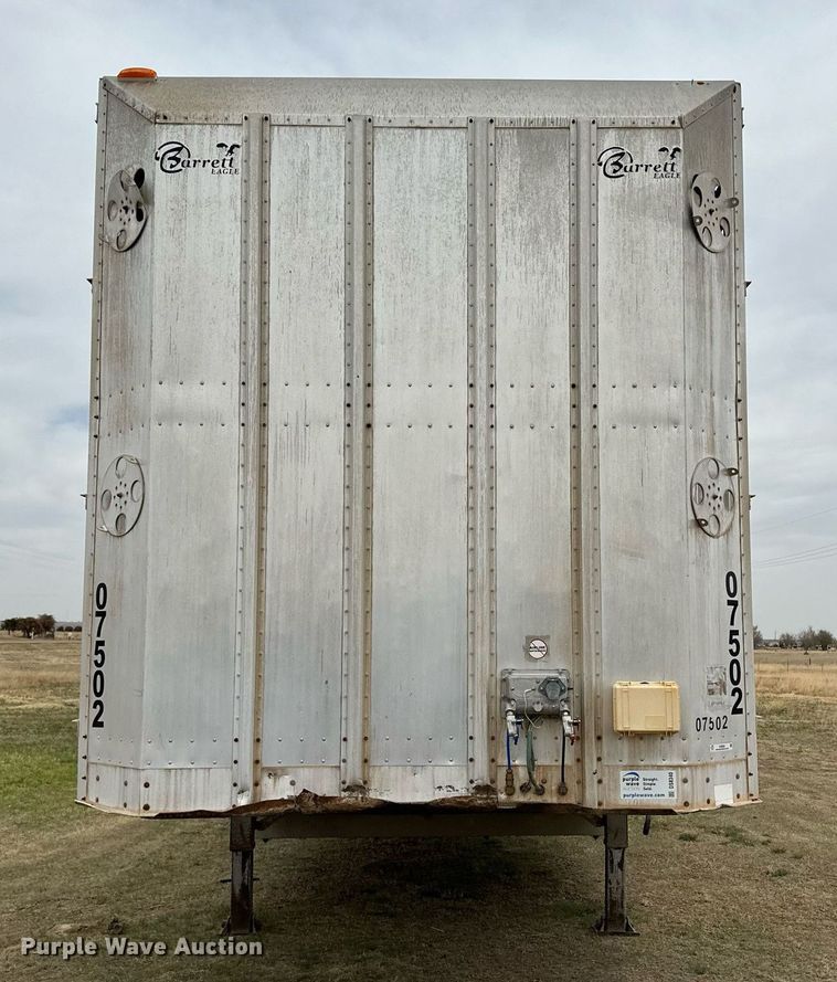 image for item KX9083 2008 Barrett  livestock trailer