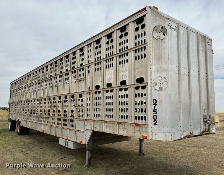 image for item KX9083 2008 Barrett  livestock trailer