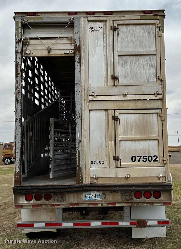 image for item KX9083 2008 Barrett  livestock trailer