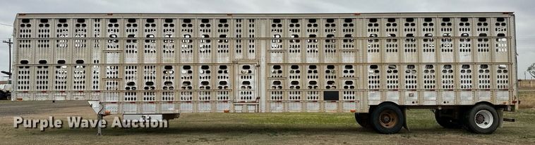 image for item KX9083 2008 Barrett  livestock trailer