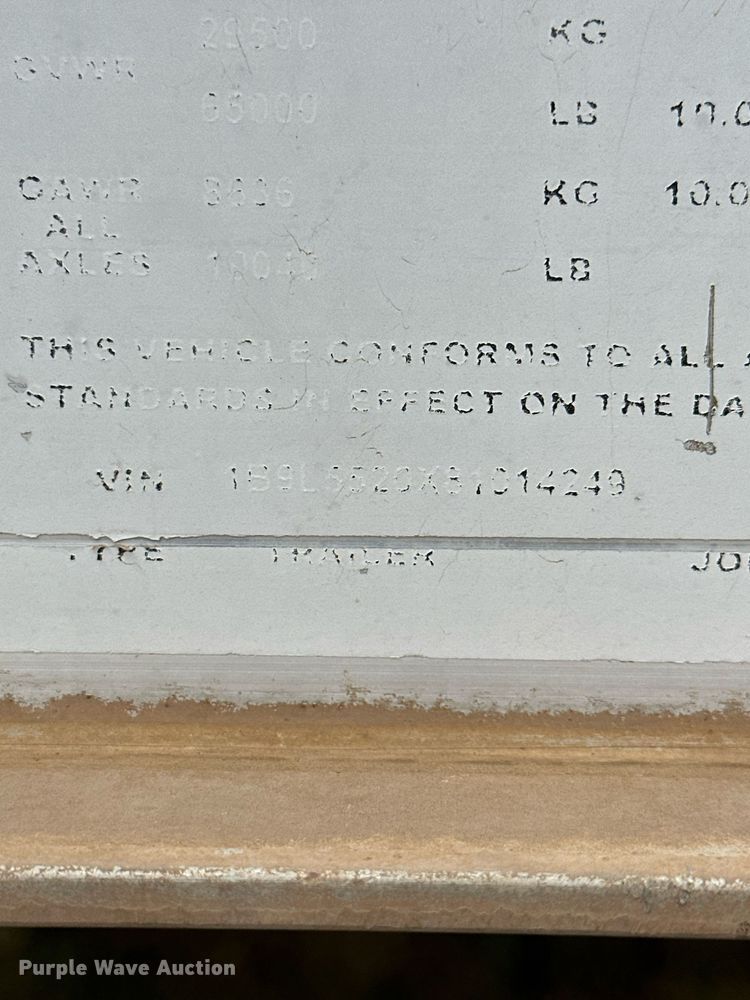 image for item KX9083 2008 Barrett  livestock trailer